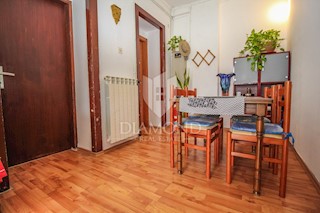 Get 4 zimmer wohnung in orange strand al HD