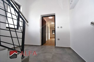 Wohnung - Verkauf - ŠIBENSKO-KNINSKA - VODICE - VODICE