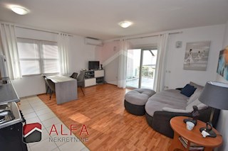 Wohnung - Verkauf - ŠIBENSKO-KNINSKA - VODICE - VODICE