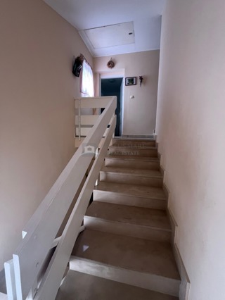 Haus - Verkauf - ŠIBENSKO-KNINSKA - VODICE - VODICE