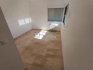 Haus - Verkauf - ŠIBENSKO-KNINSKA - VODICE - VODICE