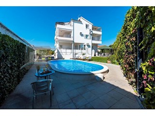 Haus - Verkauf - ŠIBENSKO-KNINSKA - VODICE - VODICE
