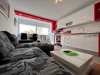 Wohnung - Verkauf - SPLITSKO-DALMATINSKA - MAKARSKA - MAKARSKA