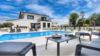 Haus - Verkauf - ISTARSKA - MARČANA - KRNICA