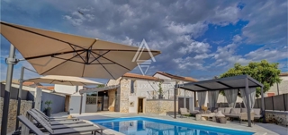 House - Sale - ISTARSKA - KANFANAR - KANFANAR
