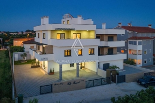 Haus - Verkauf - ISTARSKA - PULA - PULA