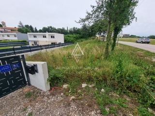 Land - Sale - ISTARSKA - SVETVINČENAT - JURŠIĆI
