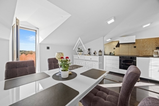 Wohnung - Verkauf - ISTARSKA - ROVINJ - ROVINJ