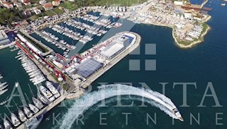 Land - Sale - SPLITSKO-DALMATINSKA - KAŠTELA - KAŠTEL GOMILICA