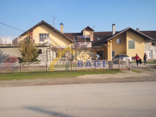 Kuća - Najam - SISAČKO-MOSLAVAČKA - SISAK - SISAK