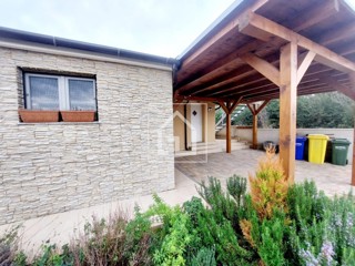 Haus - Verkauf - ISTARSKA - MEDULIN - MEDULIN