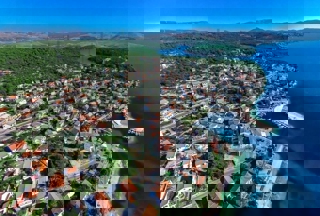 Haus - Verkauf - ŠIBENSKO-KNINSKA - ŠIBENIK - BRODARICA