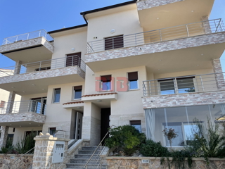 Wohnung - Verkauf - PRIMORSKO-GORANSKA - KRK - NJIVICE