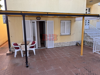 Wohnung - Verkauf - PRIMORSKO-GORANSKA - CRIKVENICA - CRIKVENICA