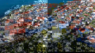 Grundstück - Verkauf - SPLITSKO-DALMATINSKA - TROGIR - TROGIR