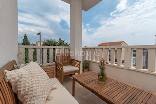 Wohnung - Verkauf - SPLITSKO-DALMATINSKA - TROGIR - TROGIR