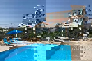 House - Sale - ŠIBENSKO-KNINSKA - ROGOZNICA - ROGOZNICA