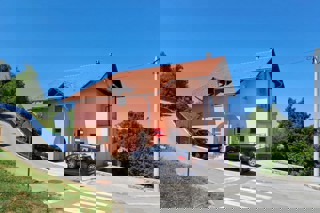 Kuća - Prodaja - LIČKO-SENJSKA - PLITVIČKA JEZERA - PLITVIČKA JEZERA