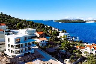 Flat - Sale - ŠIBENSKO-KNINSKA - ROGOZNICA - ROGOZNICA