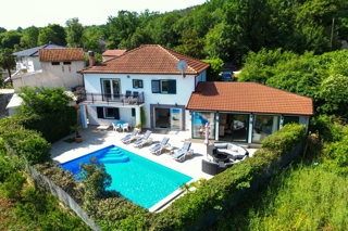 Haus - Verkauf - SPLITSKO-DALMATINSKA - MAKARSKA - MAKARSKA