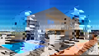 Haus - Verkauf - ŠIBENSKO-KNINSKA - ŠIBENIK - JADRIJA