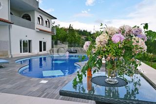 Haus - Verkauf - PRIMORSKO-GORANSKA - MATULJI - JURDANI