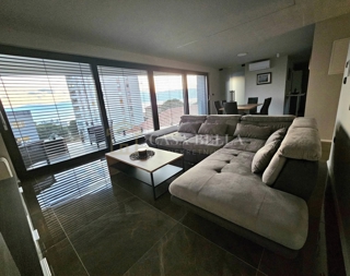 Flat - Rent - PRIMORSKO-GORANSKA - RIJEKA - KRIMEJA