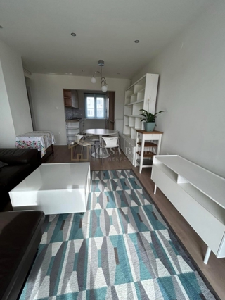 Flat - Rent - PRIMORSKO-GORANSKA - RIJEKA - ŠKURINJE