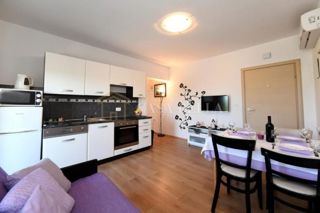 Wohnung - Miete - PRIMORSKO-GORANSKA - CRIKVENICA - JADRANOVO