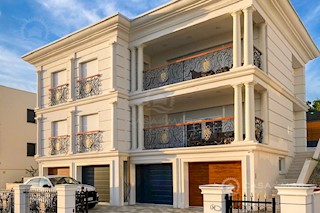 House - Sale - PRIMORSKO-GORANSKA - CRIKVENICA - CRIKVENICA