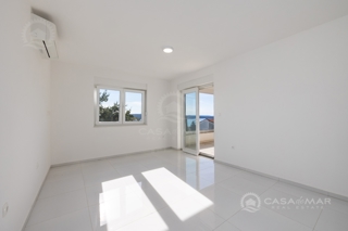 Flat - Sale - PRIMORSKO-GORANSKA - CRIKVENICA - CRIKVENICA