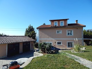 Haus - Verkauf - PRIMORSKO-GORANSKA - KASTAV - RUBEŠI
