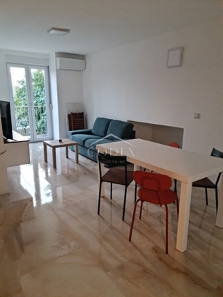 Flat - Rent - PRIMORSKO-GORANSKA - KRALJEVICA - KRALJEVICA
