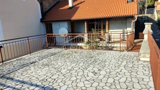 Haus - Verkauf - PRIMORSKO-GORANSKA - VINODOLSKA OPĆINA - TRIBALJ