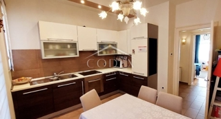Flat - Sale - PRIMORSKO-GORANSKA - RIJEKA - PEĆINE