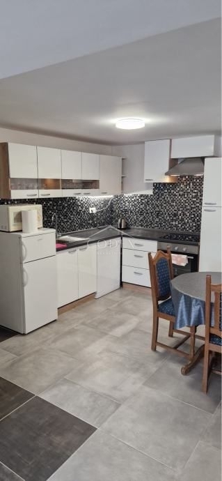Wohnung - Verkauf - PRIMORSKO-GORANSKA - CRIKVENICA - CRIKVENICA