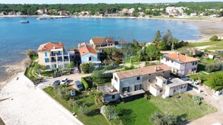 Haus - Verkauf - ISTARSKA - NOVIGRAD - NOVIGRAD