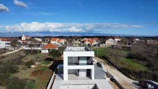 Haus - Verkauf - ZADARSKA - POLIČNIK - BRIŠEVO