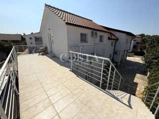 Haus - Verkauf - ZADARSKA - VRSI - VRSI