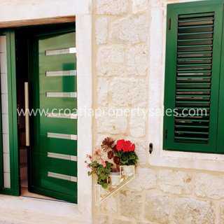 Kuća - Prodaja - SPLITSKO-DALMATINSKA - SPLIT - SPLIT