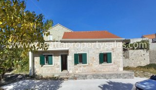 House - Sale - SPLITSKO-DALMATINSKA - BRAČ - BRAČ