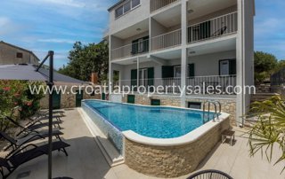 House - Sale - SPLITSKO-DALMATINSKA - TROGIR - TROGIR