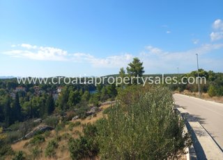 Grundstück - Verkauf - SPLITSKO-DALMATINSKA - BRAČ - BRAČ