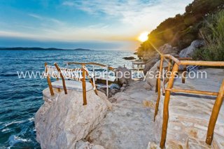 House - Sale - SPLITSKO-DALMATINSKA - HVAR - HVAR