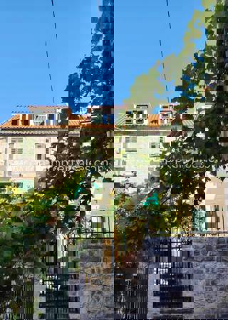 Kuća - Prodaja - SPLITSKO-DALMATINSKA - SPLIT - SPLIT