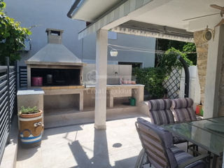 Kuća - Prodaja - ŠIBENSKO-KNINSKA - ŠIBENIK - ŠIBENIK