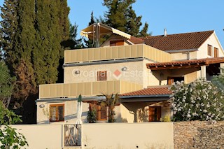 Haus - Verkauf - SPLITSKO-DALMATINSKA - BRAČ - BRAČ