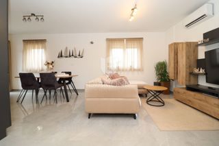 Wohnung - Verkauf - ISTARSKA - ŽMINJ - ŽMINJ