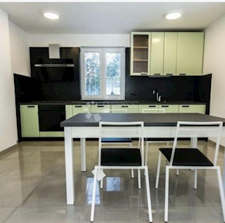 Flat - Rent - PRIMORSKO-GORANSKA - RIJEKA - MARTINKOVAC