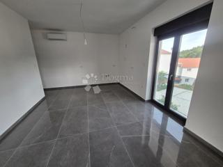 Wohnung - Verkauf - ŠIBENSKO-KNINSKA - TRIBUNJ - TRIBUNJ